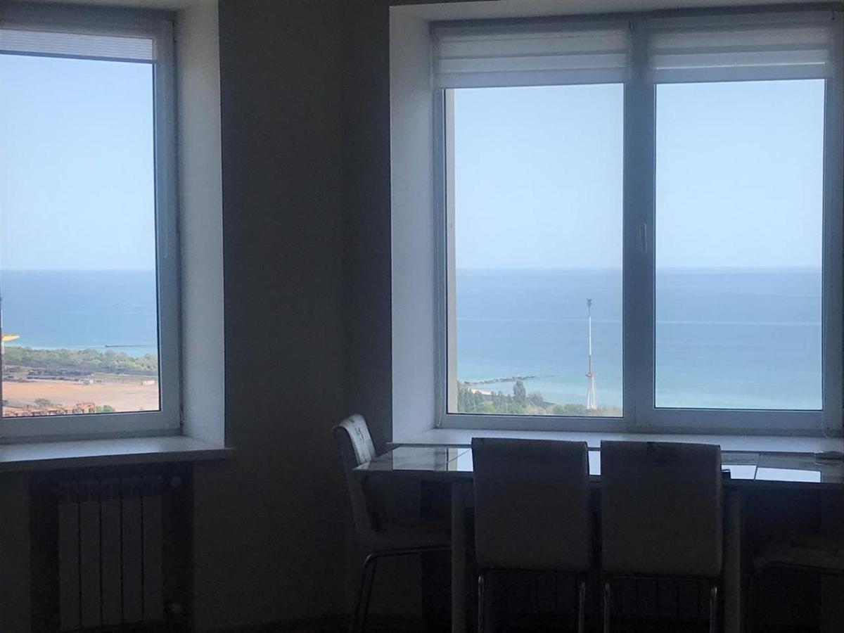Ferienwohnung Flat with the sea view Tschornomorske Exterior foto
